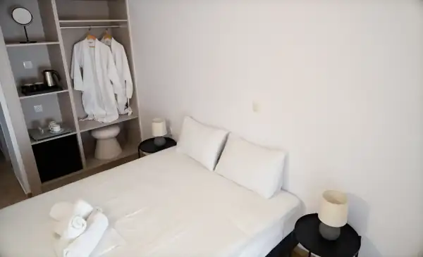 Superior Triple Room with Sea View Photo 2